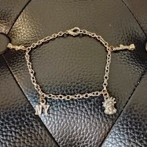 Silverton 4 Charms Bracelet with NY and Statue of Liberty Charms Vintage
